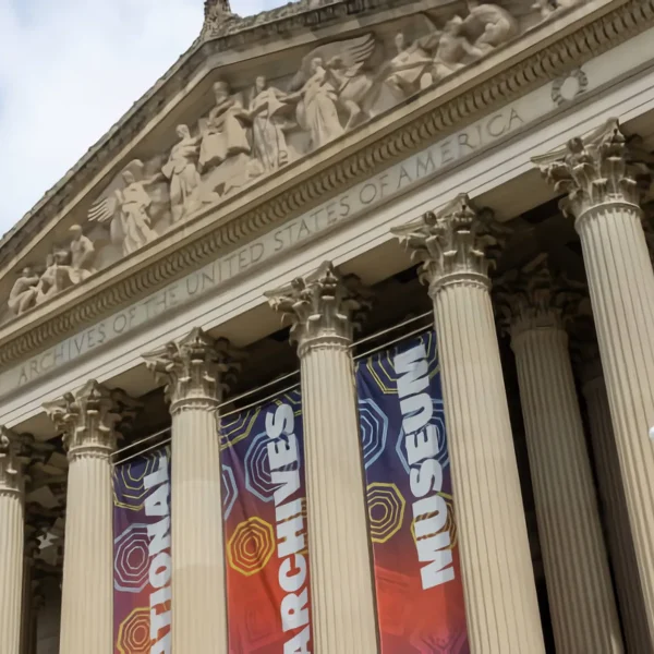 archivos-nacionales-en-washington-dc_waifu2x_art_noise1_scale